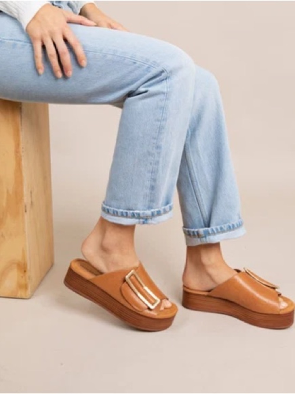 Kelsi Dagger Brooklyn-Dover Platform Sandal